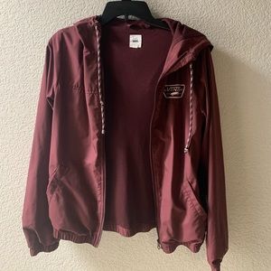 Tillys maroon lightweight windbreaker